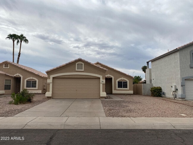 Building Photo - 861 E Glenmere Dr