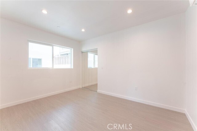 Foto del edificio - 6843 Haskell Ave