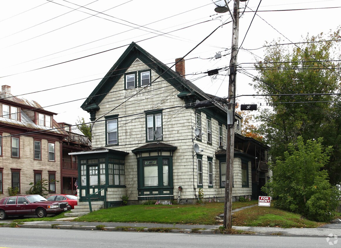 Building Photo - 45 Elm Ct