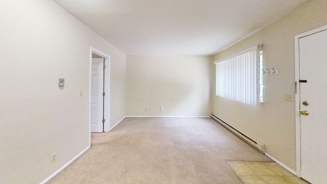 Building Photo - 1700 Columbia St