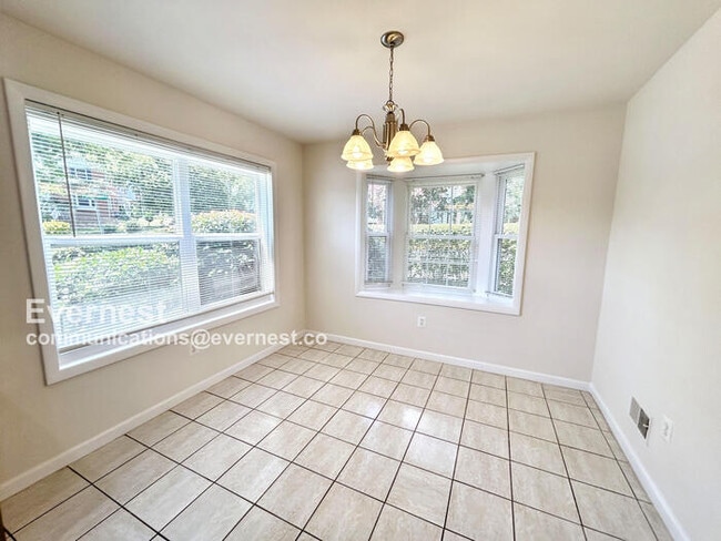 Foto del edificio - 1382 Ironwood St