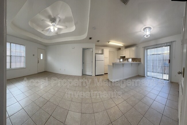 Building Photo - 1004 Fort Hood Ave