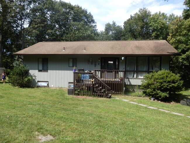 Building Photo - 1342 US-6