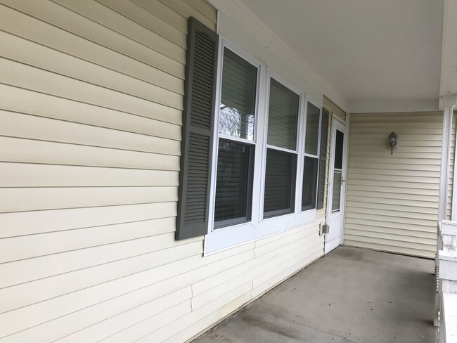 Front Porch - 8 Bay Heights Cir