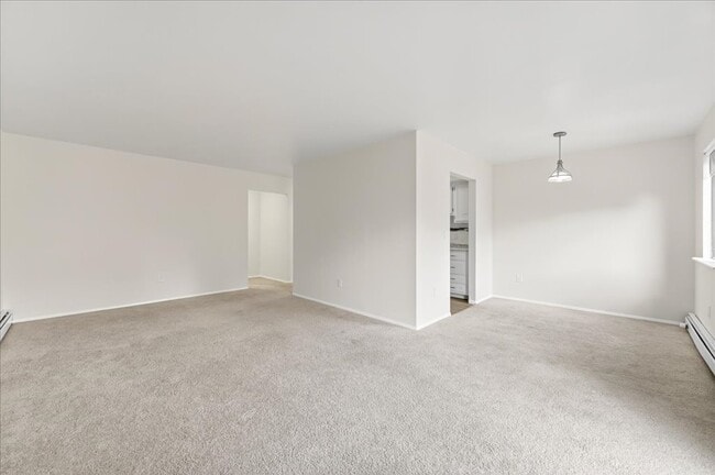 Building Photo - 1408 Cherry Hill Dr