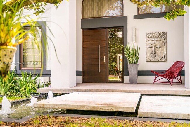 Foto del edificio - 4242 SW 107th Way