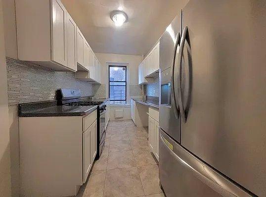 Primary Photo - 1 bedroom in BRONX NY 10463