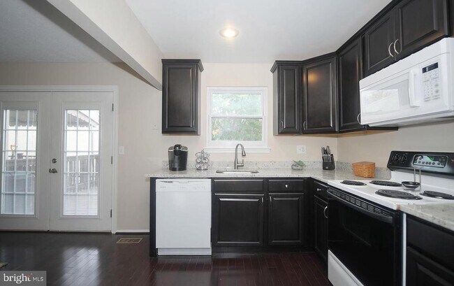 Foto del edificio - 22 Pike Hall Pl