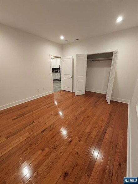 Foto del edificio - 229 E 24th St