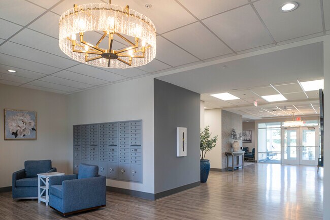 Vestíbulo/Correo - LILA