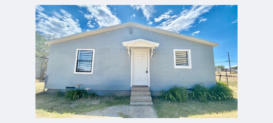 Foto principal - 3007 Henderson Ave