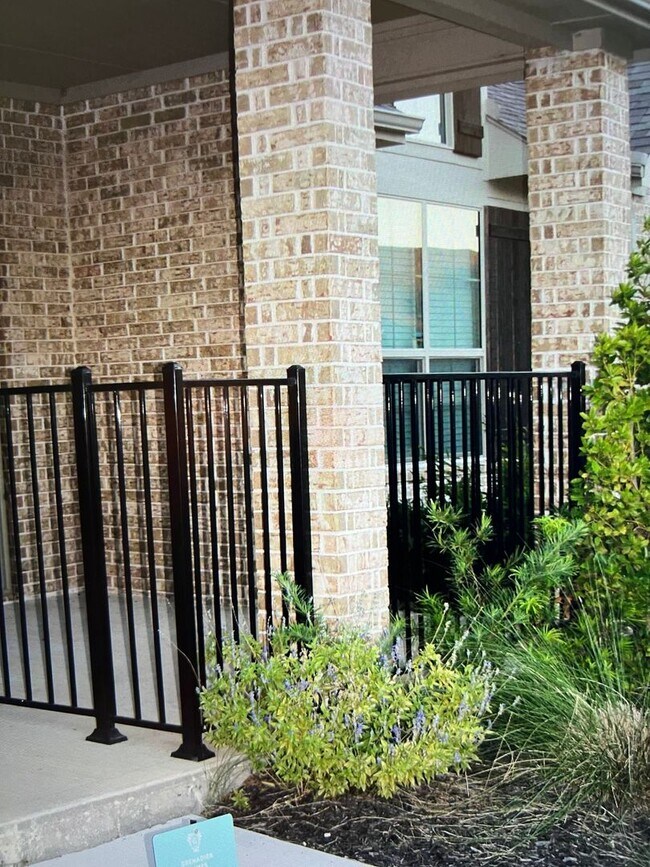 Foto del edificio - 7220 Merlot Pl