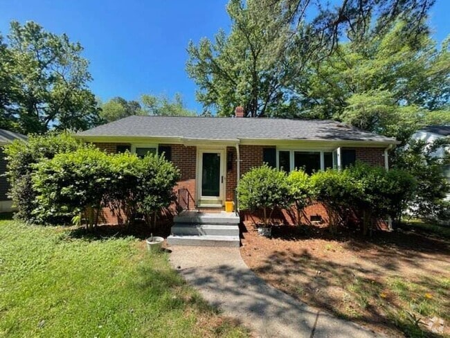 Building Photo - 6407 Kensington Ave