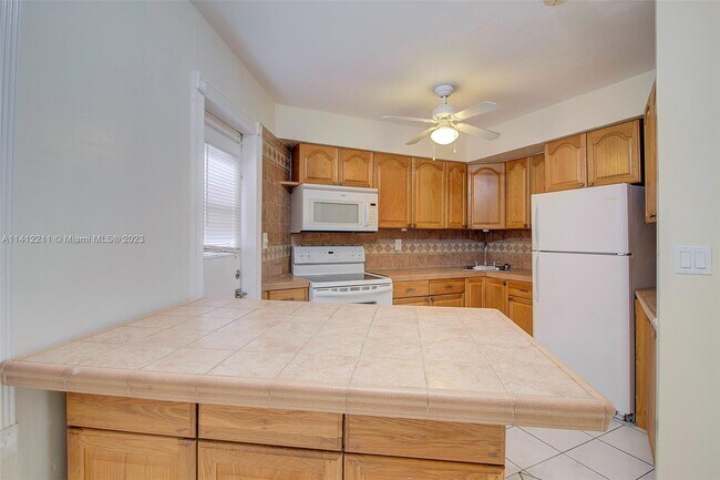 Foto del edificio - 1611 NE Miami Gardens Dr