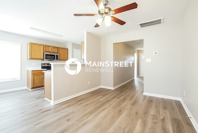 Building Photo - 3 Bedroom Pet-Friendly Home in Clayton, NC...