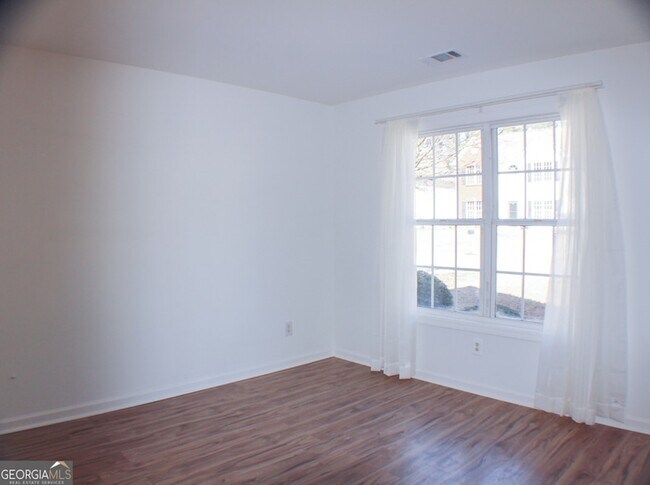 Building Photo - 1060 Grace Dr