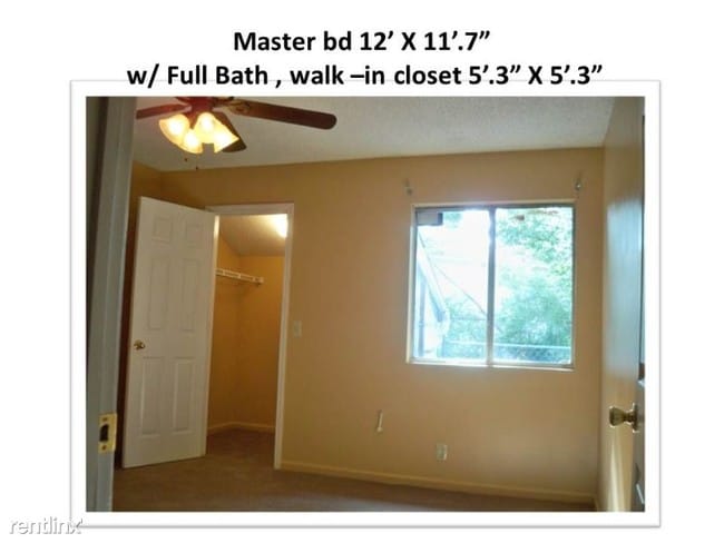 Building Photo - 910 Brett Dr
