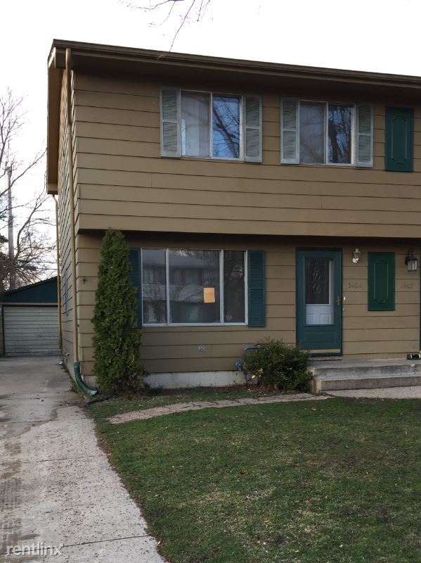 Building Photo - 3 br, 2 bath Townhome - 1404 87th Pl