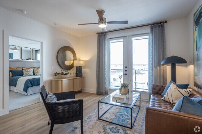 Foto del edificio - Your Downtown Escape Starts Here!