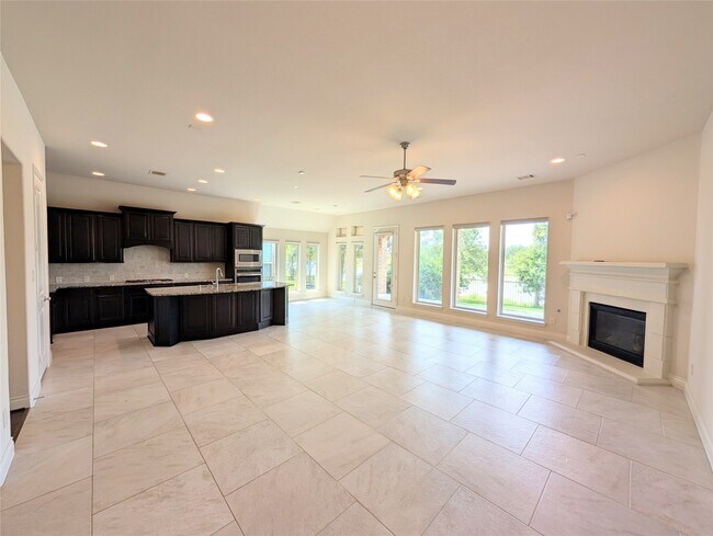 Building Photo - 28115 Castle Park Ln