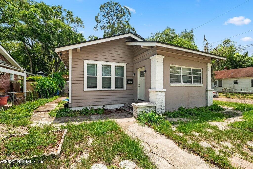 Foto principal - 4537 Springfield Blvd