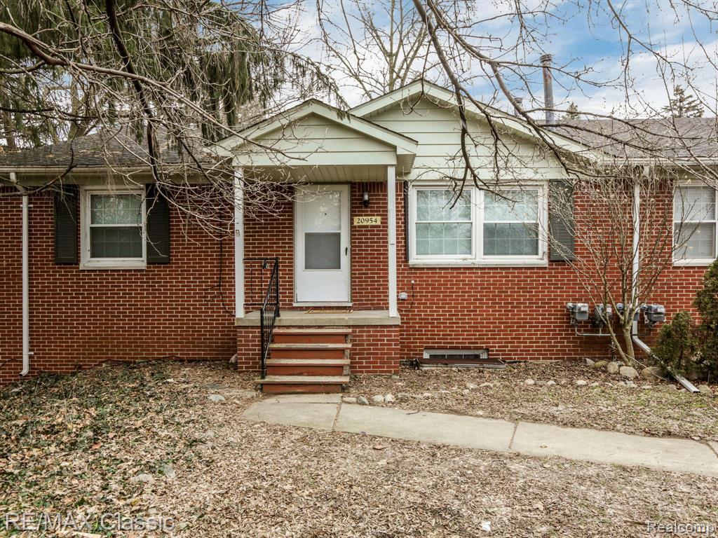 20948 Taft Rd, Northville, MI 48167 Condo for Rent in Northville, MI