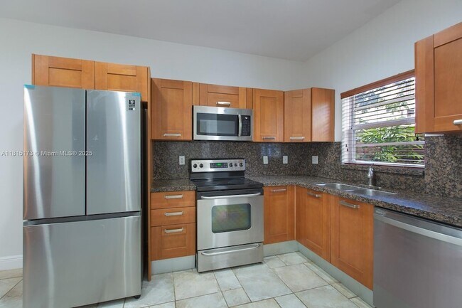 Foto del edificio - 2913 SW 30th Ct