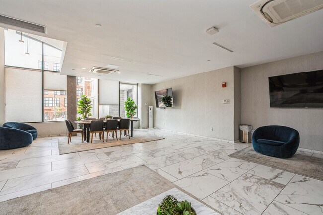 Foto del edificio - 759 2nd St