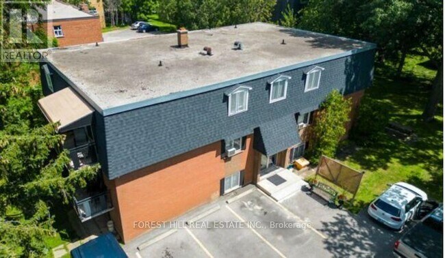 Building Photo - 2128-2128 Ghent Ave