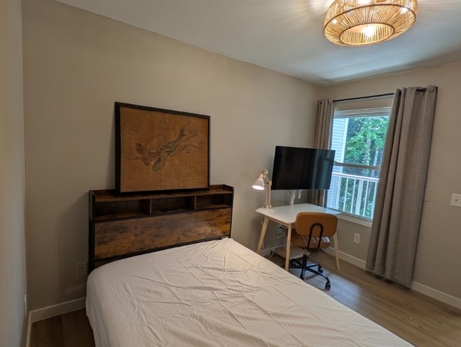 Foto del edificio - 1511 Graduate Ln
