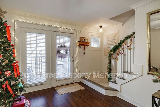 Foto del edificio - 1035 Barnett Shoals Rd