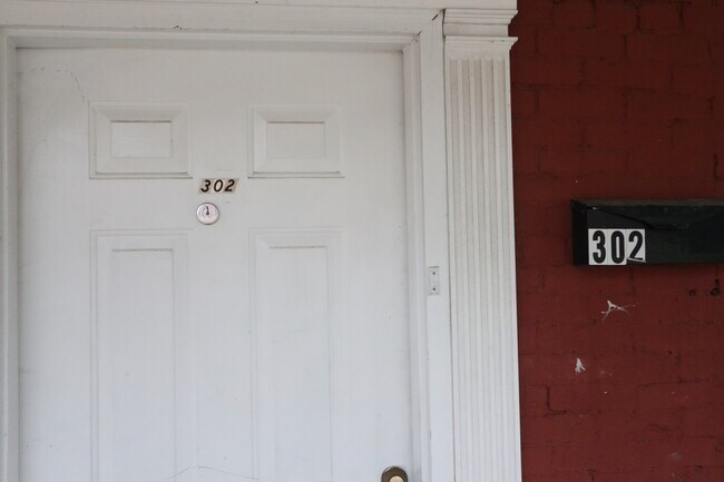 Foto del edificio - 302 Liberty St