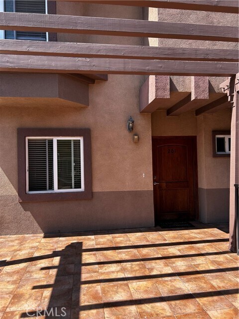 Building Photo - 5241 Colodny Dr