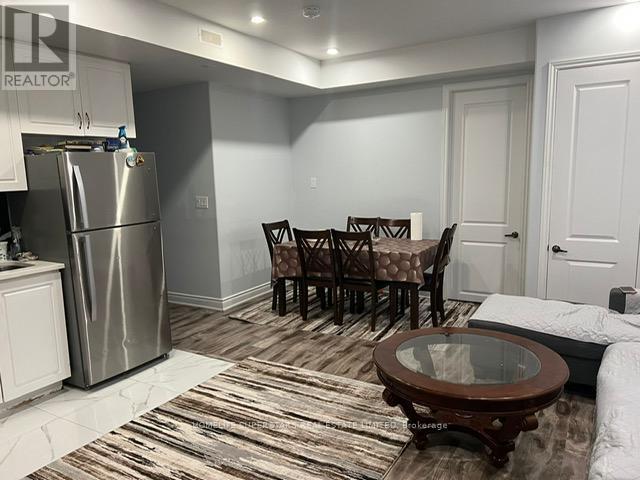 Photo du bâtiment - 45 Rolling Acres Dr