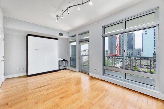 Foto del edificio - 603 Davis St