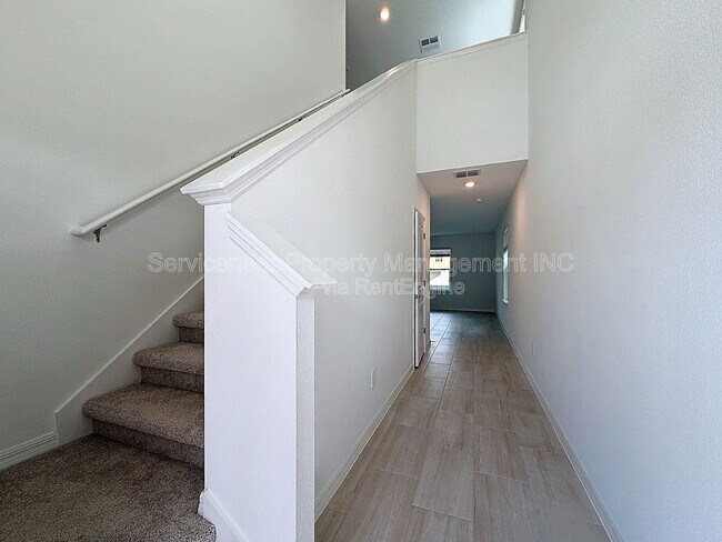 Foto del edificio - 11267 Flourish Dr.