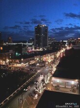 Building Photo - 444 Bedford St