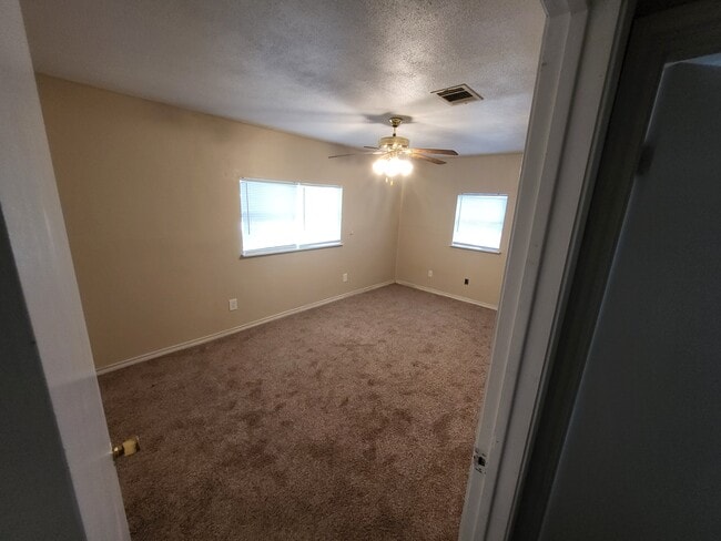 Building Photo - 1218 Woodward St