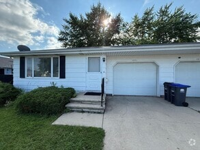 Building Photo - 1289-1291 Meadow Ln