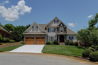 Building Photo - 120 Nottinghill Ct