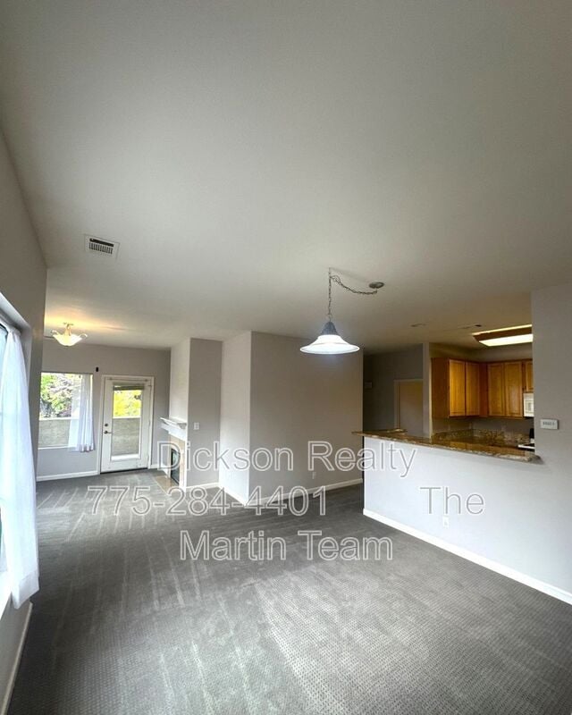 Foto del edificio - 900 S Meadows Pkwy