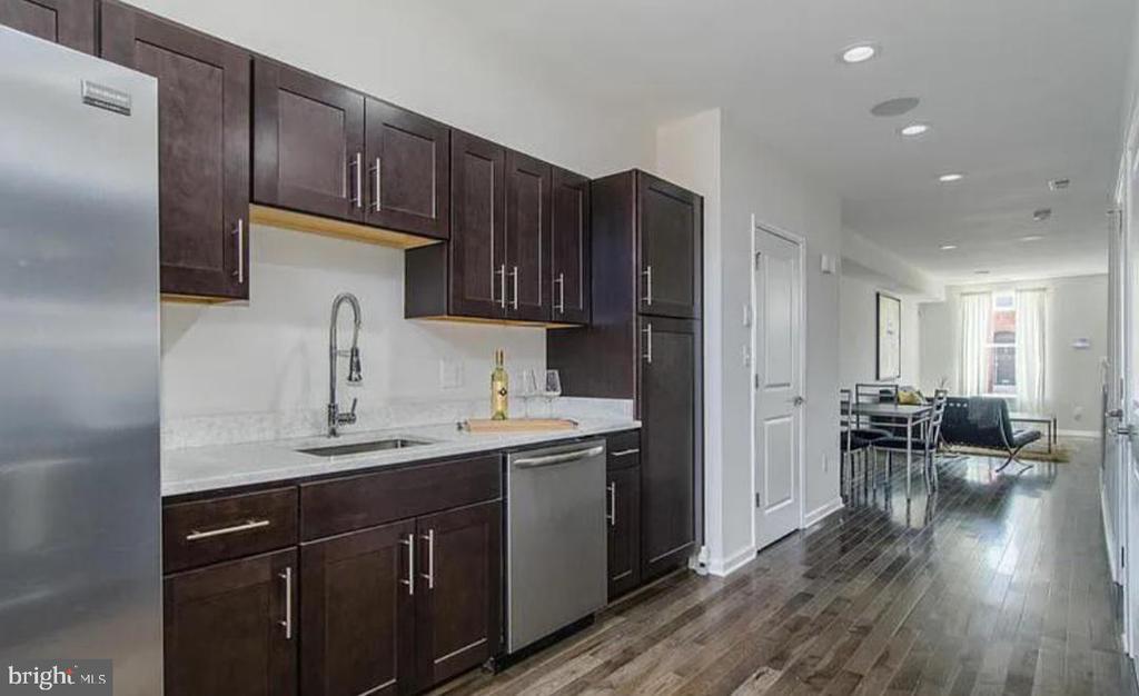 Foto principal - 524 N Patterson Park Ave