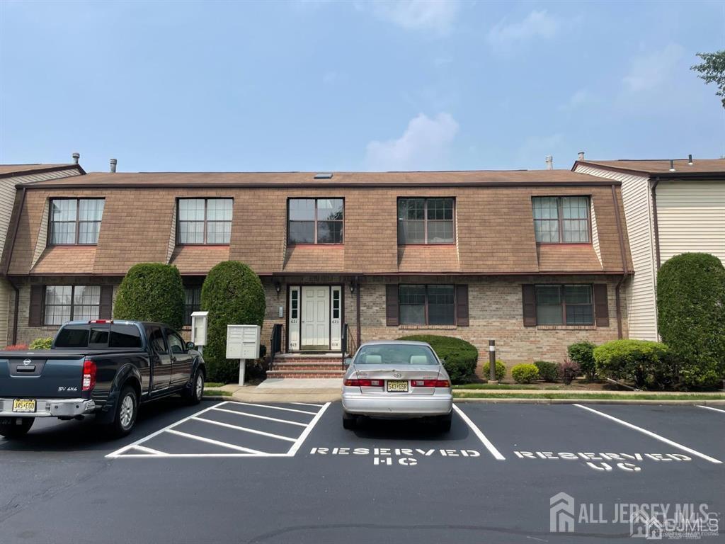Foto principal - 622 Orlando St