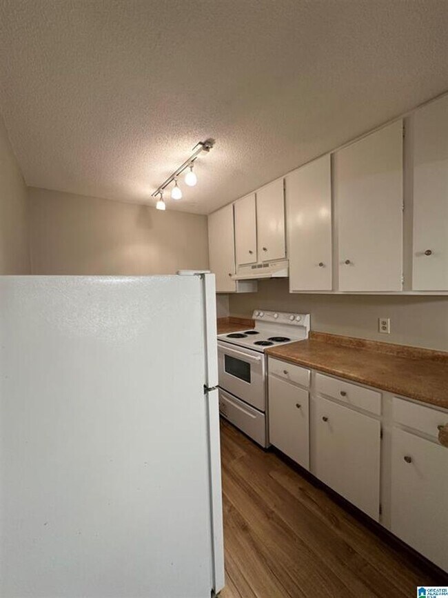 Foto del edificio - Wonderful 1 bedroom, 1 bathroom unit ready...