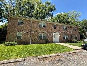 Building Photo - 3001 Idylwilde Blvd