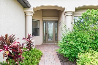 Building Photo - 11006 Longwing Dr