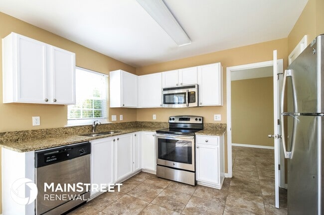 Building Photo - 140 Denby Dr