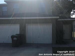 Foto principal - 5710 Golf Heights