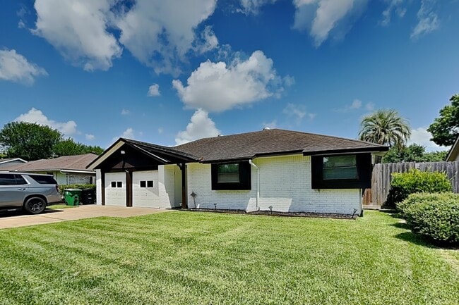 Building Photo - 10503 Kirkdale Dr