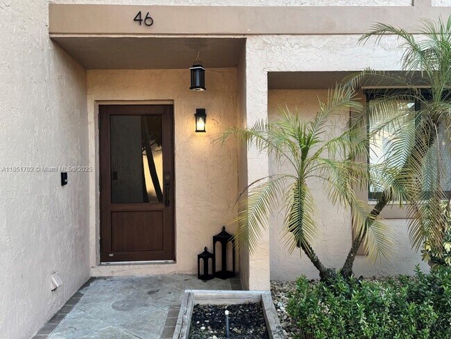 Foto del edificio - 46 Chestnut Cir